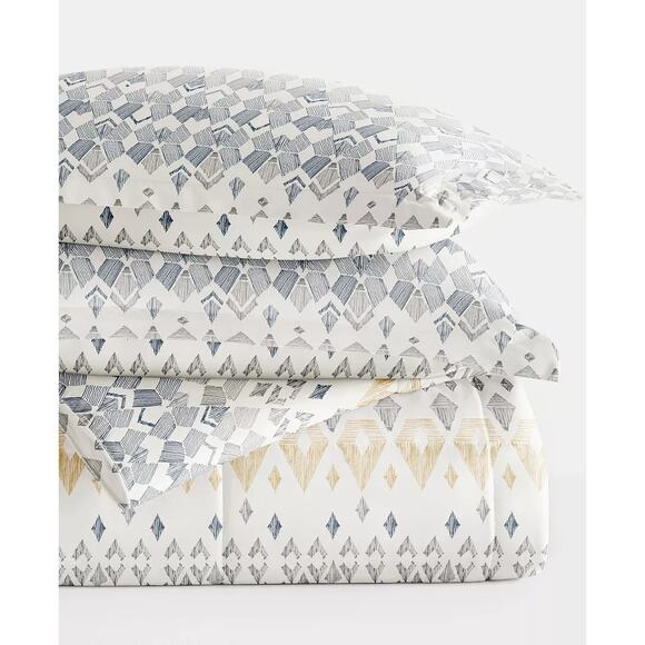 J C Penny Ienjoy Casual Comfort Mayan Midweight Down Warm & Cozy Comforter Set - Picture 2 of 10